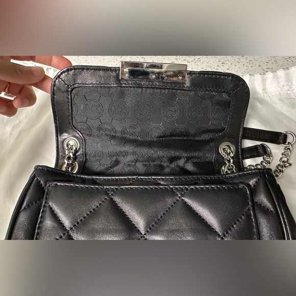 Michael Kors Black Quilted Crossbody Bag - Picture 8 of 9